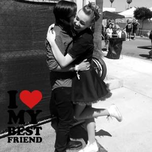 Meet your Posher, Maggie